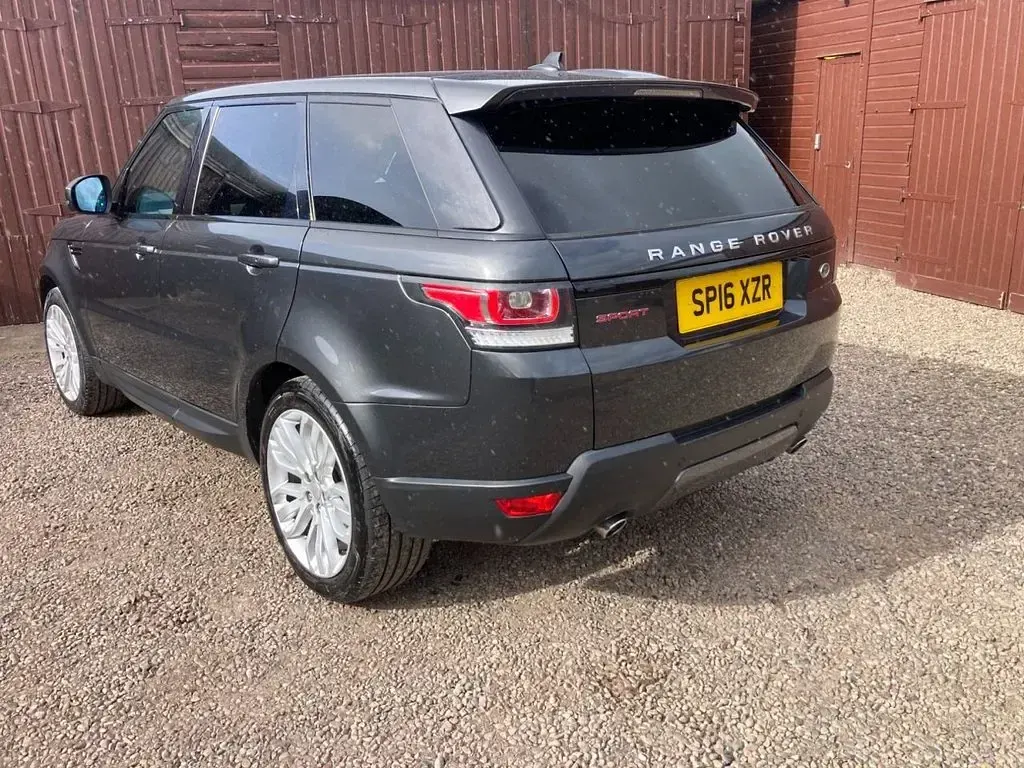 Used Land Rover Range Rover Sport HSE Dynamic 306 HP (225 kW) 2016 Grey SUV