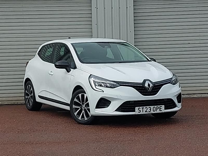 Usado Renault Clio V Evolution 145 HP (106 kW) 2023 Branco Citadino