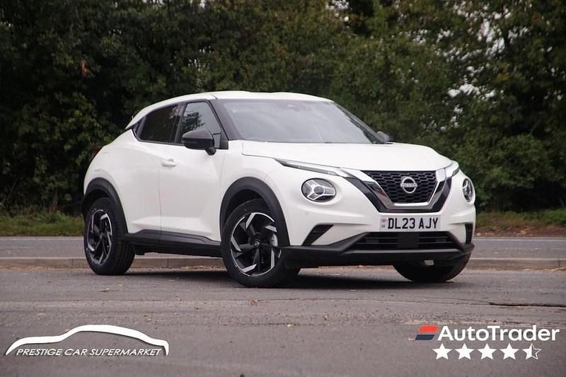 White Used 2023 Nissan Juke N-Connecta SUV | £13,099 (Fair price) - Image 1/4