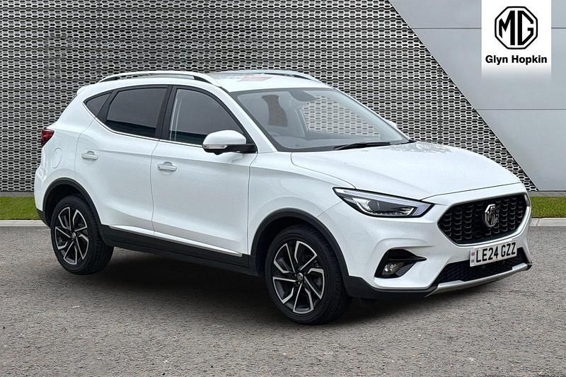 White Used 2024 MG ZS Exclusive Sedan | £16,574 (Fair price) - Image 1/4