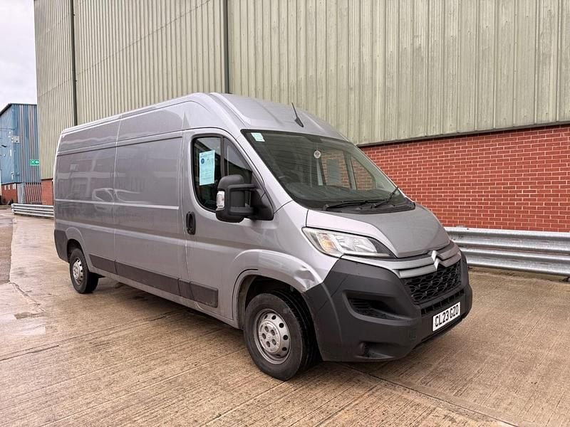 Used Citroën Relay 140 HP (102 kW) 2023 Grey Van