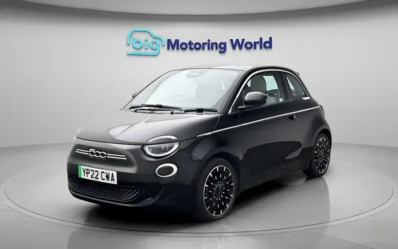 Used Fiat 500e La Prima 86 kW (118 HP) 2026 Hatchback