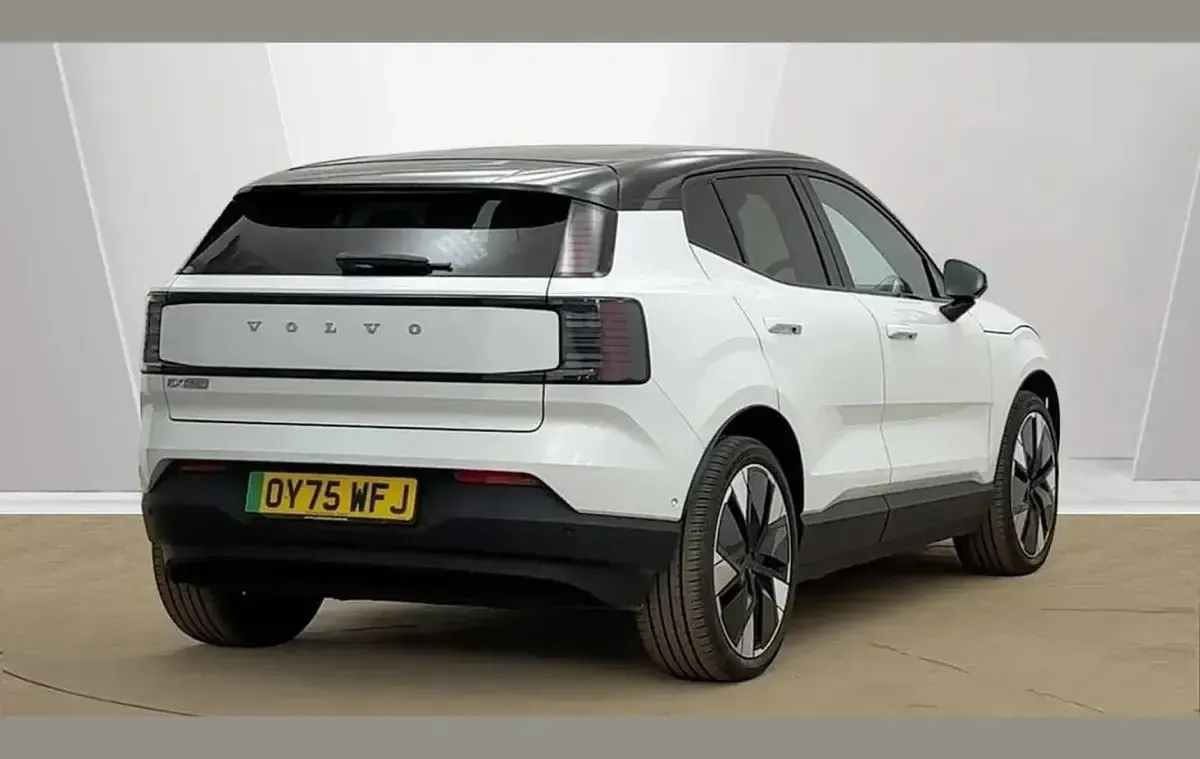 Used Volvo EX30 Ultra 196 kW (267 HP) 2025 White SUV