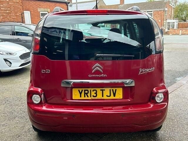 Used Citroën C3 Picasso Exclusive 2013 Red MPV