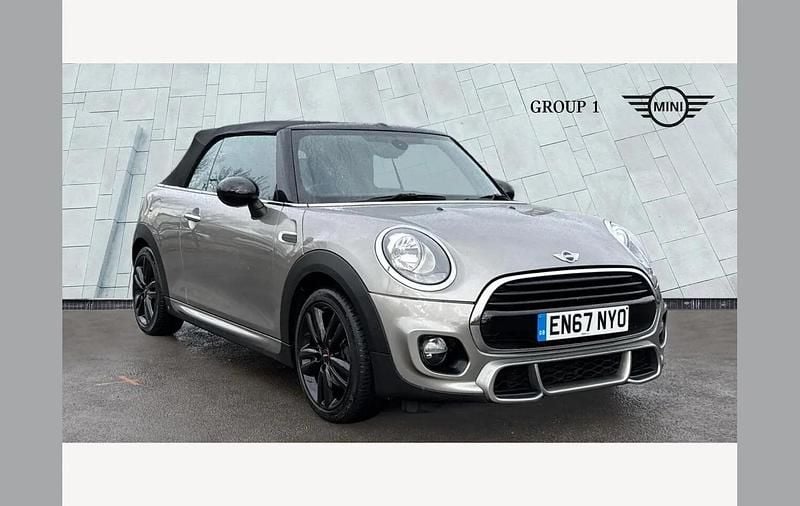 Melting silver Used 2017 Mini Cooper Cabriolet Cabriolet | £12,999 (Fair price) - Image 1/4
