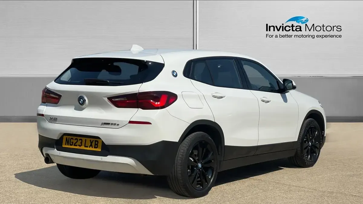 Used BMW X2 Sport Line 220 HP (161 kW) 2023 White SUV