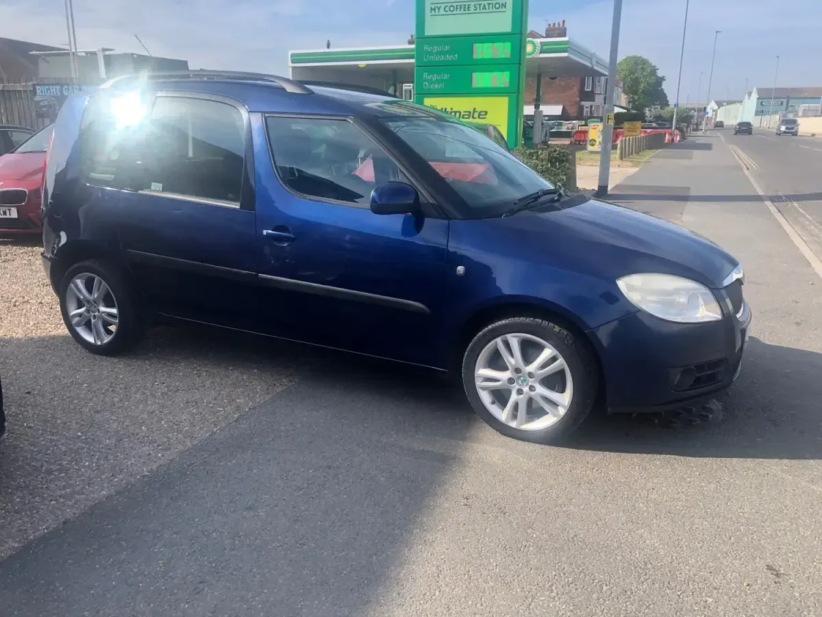 Gebraucht Skoda Roomster 105 PS (77 kW) 2007 Blau Van / Kleinbus