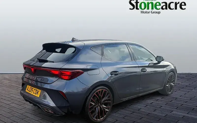 Used Cupra Leon 204 HP (150 kW) 2025 Grey Hatchback