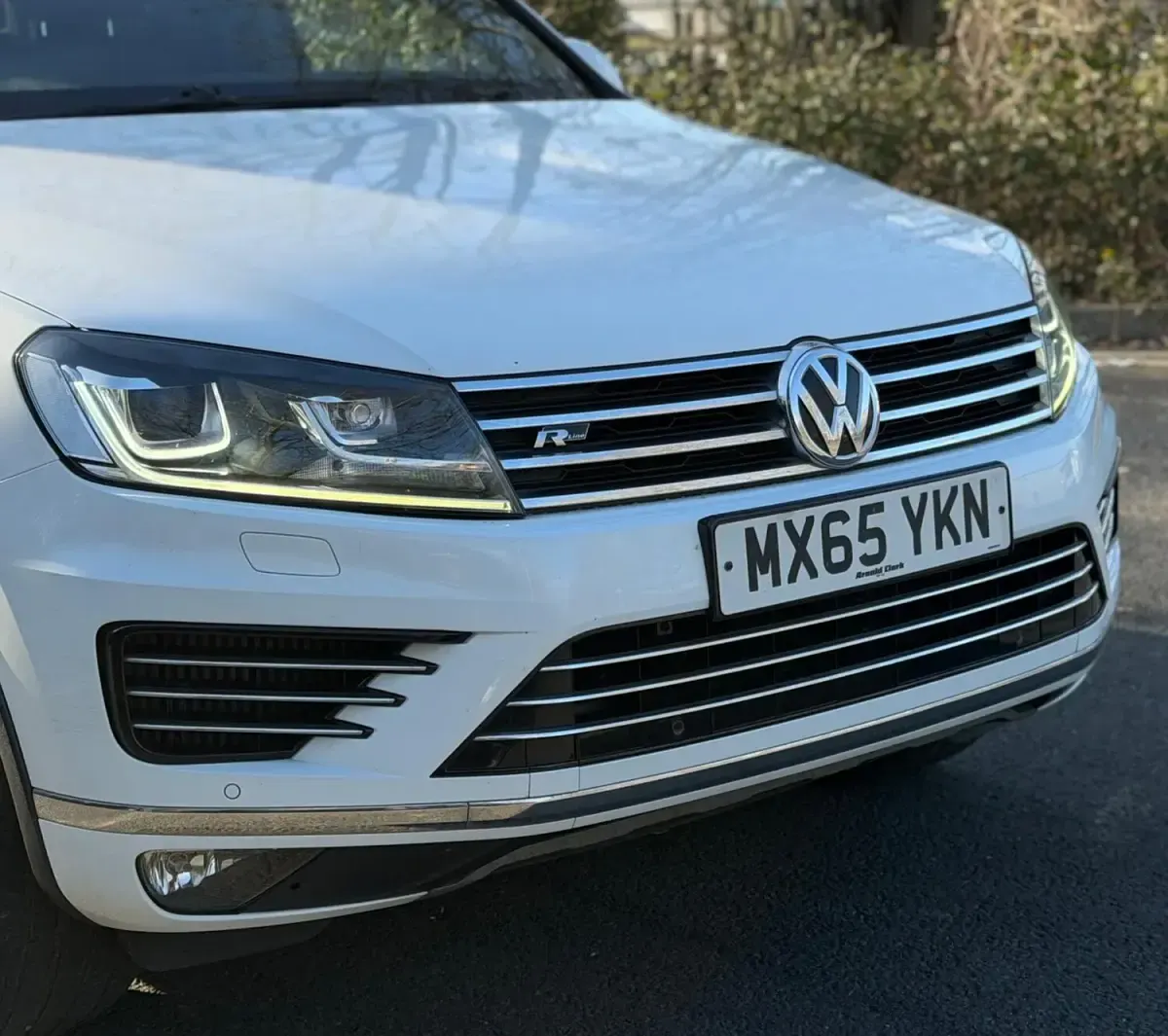 Used VW Touareg R-line 2015 White SUV
