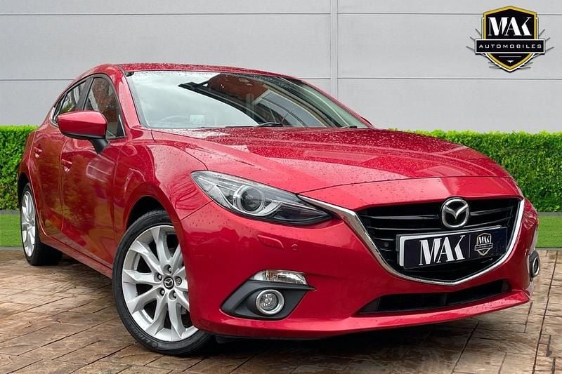 Used Mazda 3 Inclusive 165 HP (121 kW) 2015 Red Hatchback