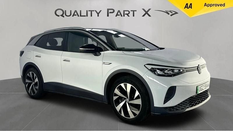 White Used 2021 VW ID.4 Pro Performance SUV | £15,900 (Good price) - Image 1/4
