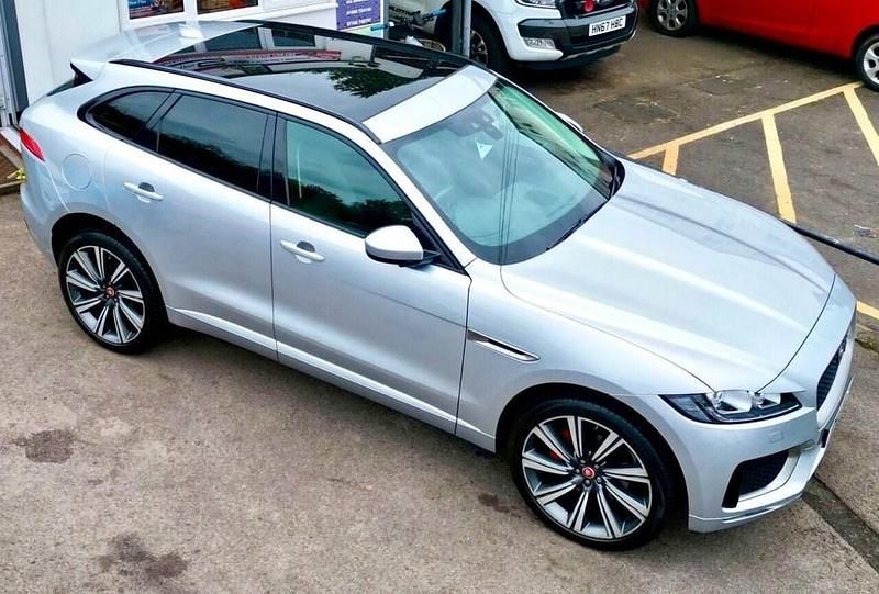 Used Jaguar F-Pace S 300 HP (220 kW) 2017 Silver SUV