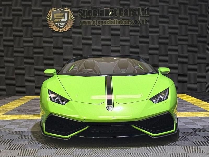 Used Lamborghini Huracán 610 HP (448 kW) 2016 Green Cabriolet