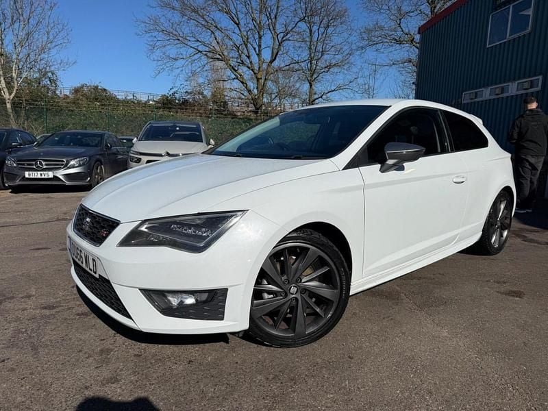 Used Seat Leon FR 150 HP (110 kW) 2016 White Hatchback