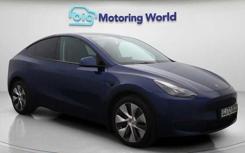 Used 2023 Tesla Model Y Long Range SUV | £26,000 (Good price) - Image 1/4