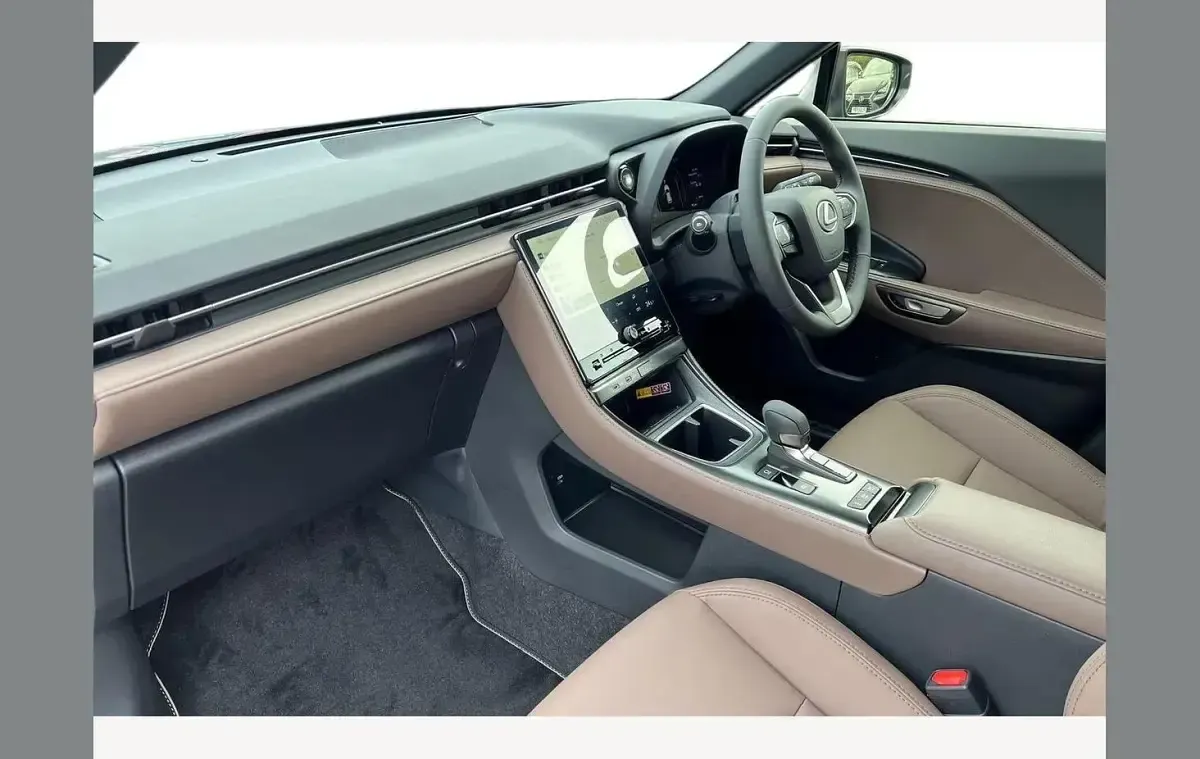 Used Lexus LBX 136 HP (100 kW) 2026 Ruby SUV
