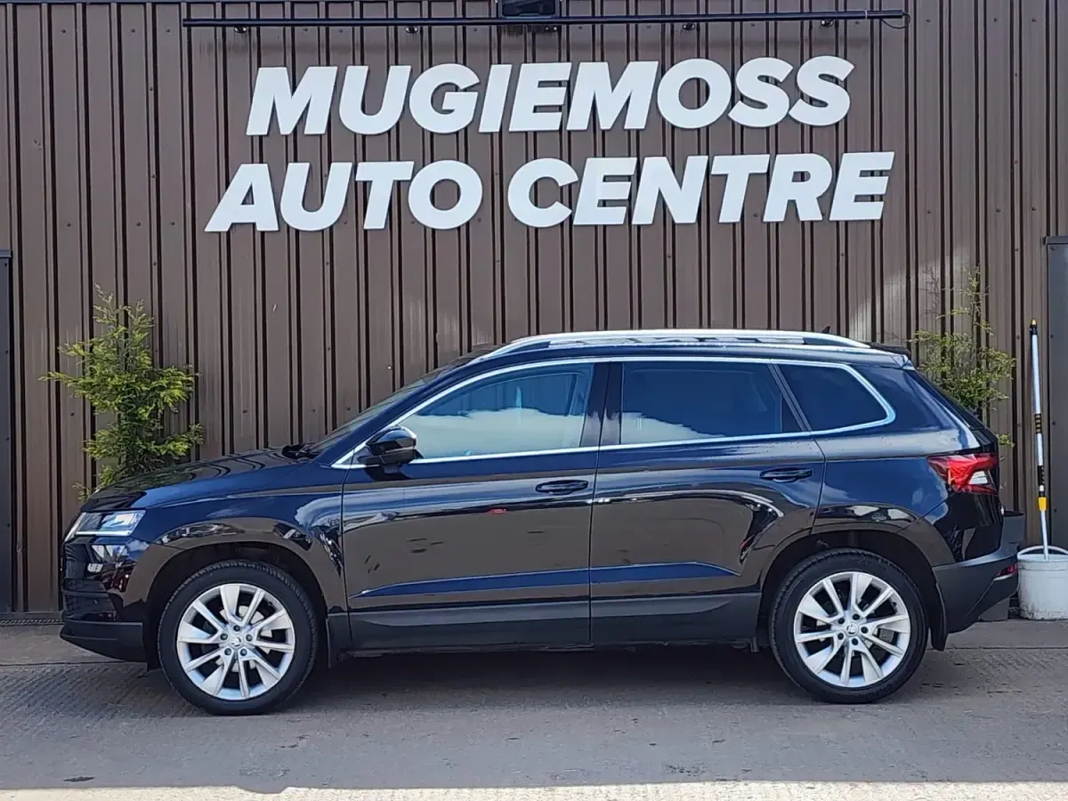 Second-hand Skoda Karoq SE L 150 CP (110 kW) 2019 Negru SUV