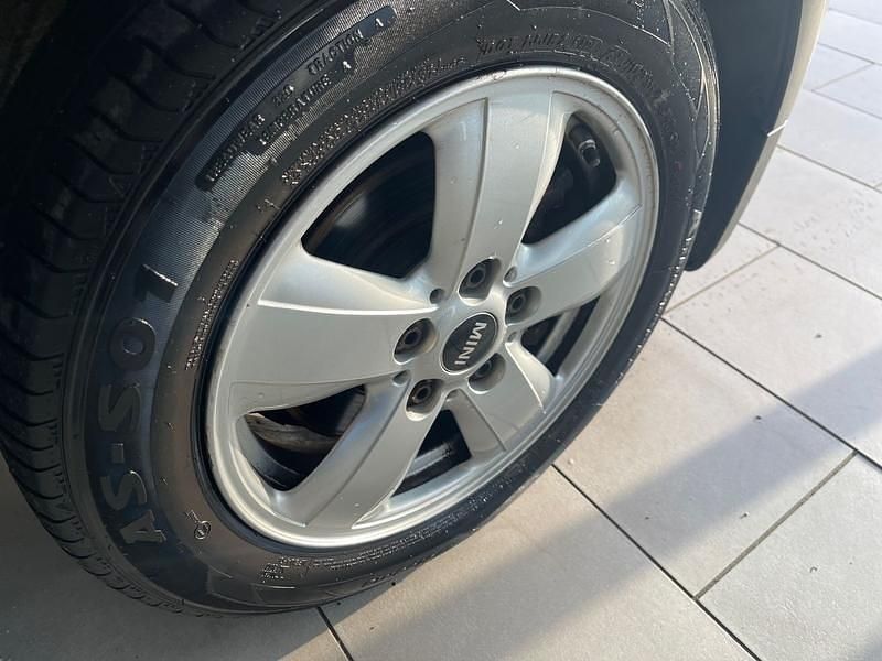 Usado Mini ONE Classic 101 CV (74 kW) 2019 Blanco Utilitario