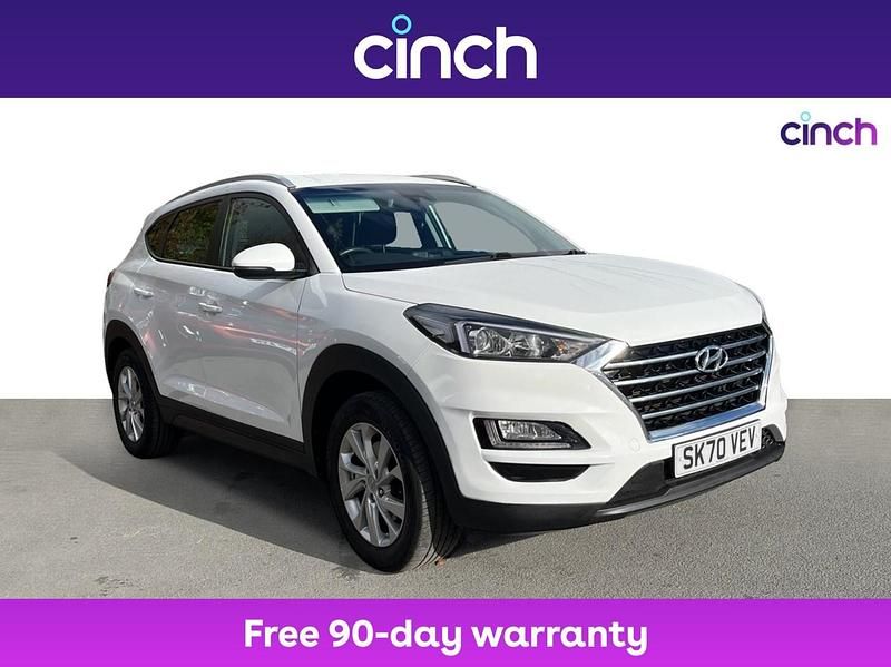 White Used 2020 Hyundai Tucson SE SUV | £13,839 (Good price) - Image 1/3