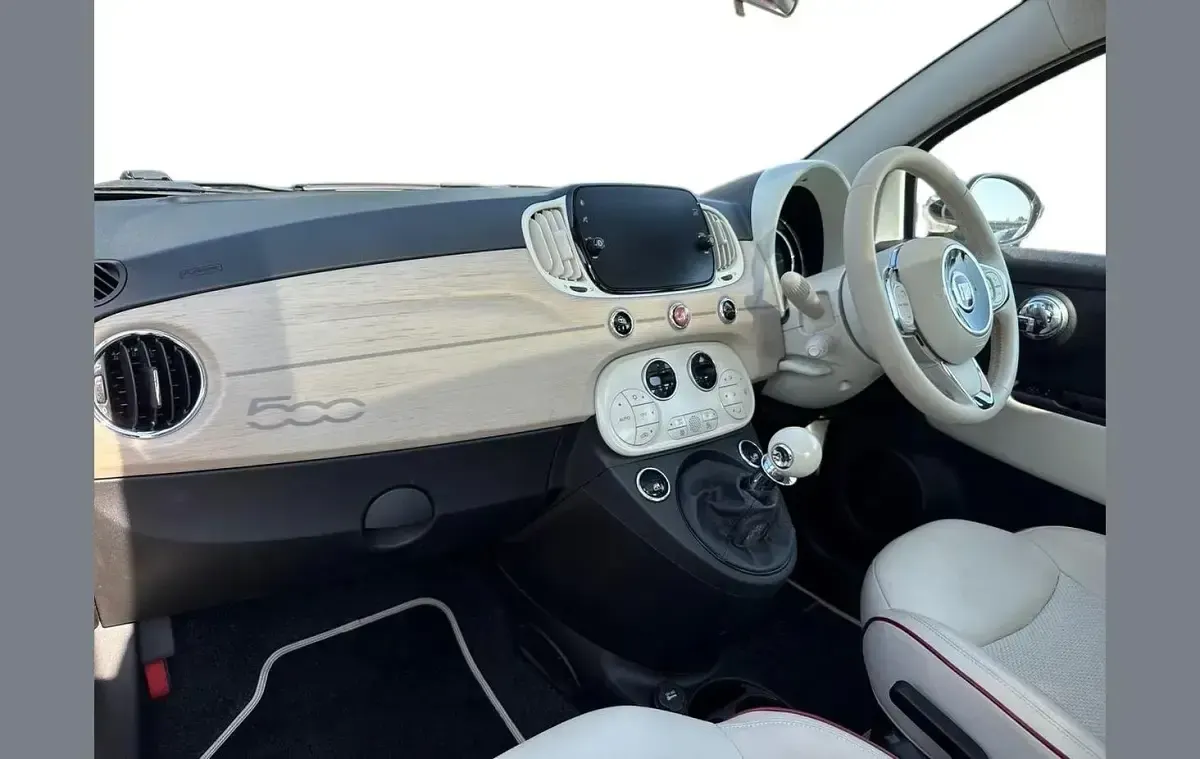 Used Fiat 500 Dolcevita 69 HP (50 kW) 2020 White Hatchback