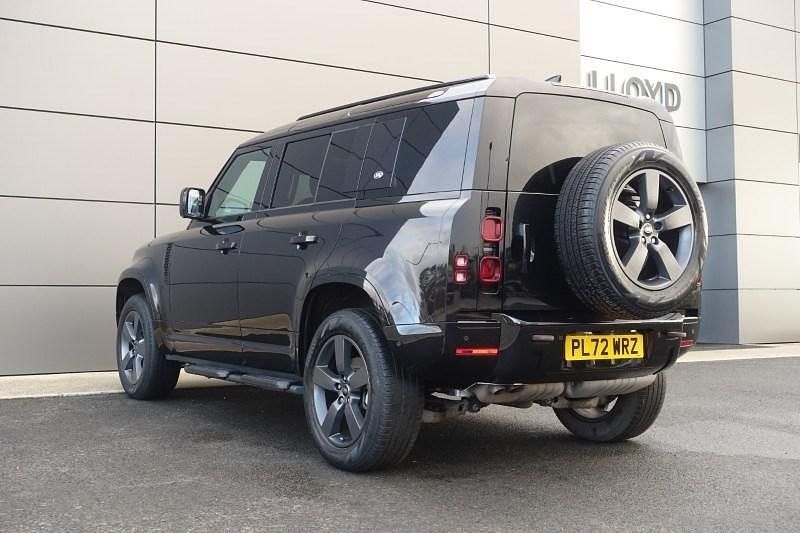 Used Land Rover Defender SE Dynamic 2023 Black SUV