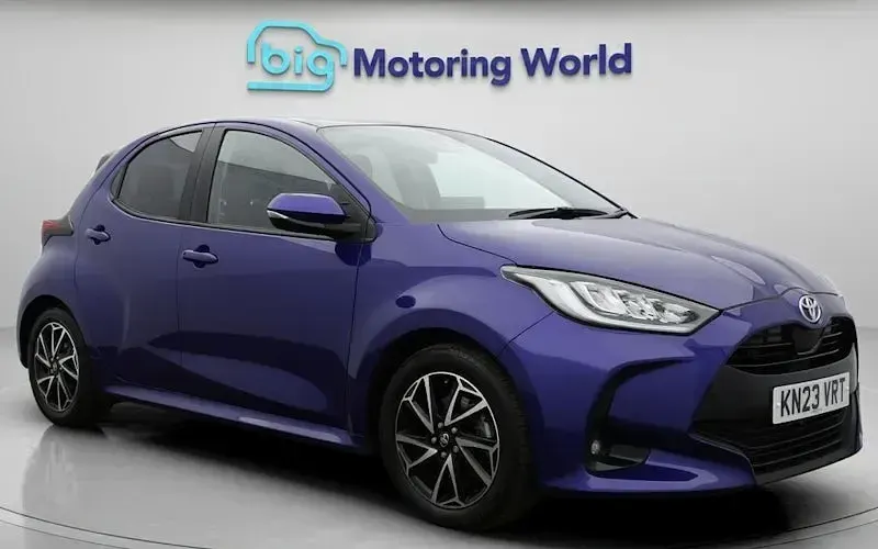 Second-hand Toyota Yaris Hybrid Design 116 CP (85 kW) 2026 Hatchback