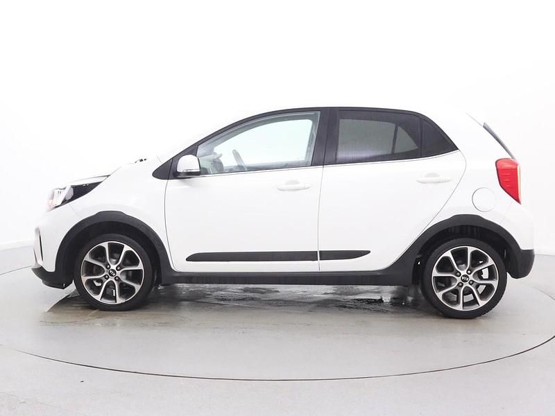 Used Kia Picanto X-Line 84 HP (61 kW) 2018 White Hatchback