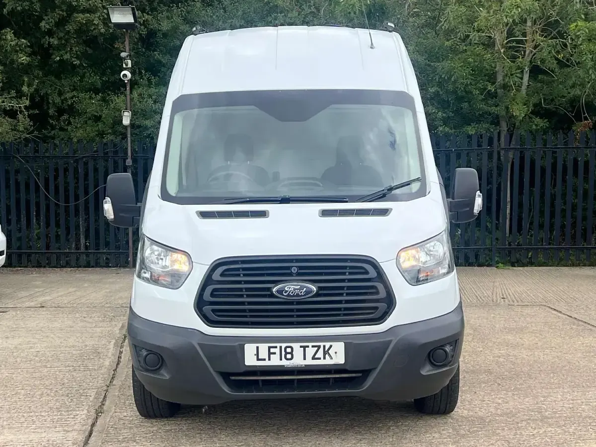 Used Ford Transit 130 HP (95 kW) 2018 White Van
