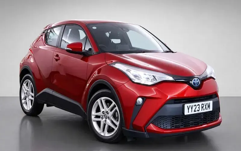 Used Toyota C-HR 122 HP (89 kW) 2023 SUV