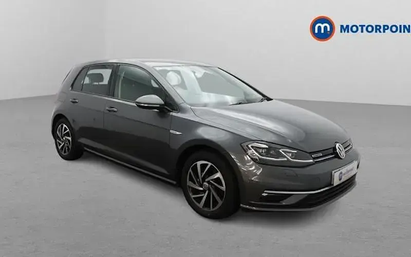 Used VW Golf VII Edition 131 HP (96 kW) 2020 Hatchback