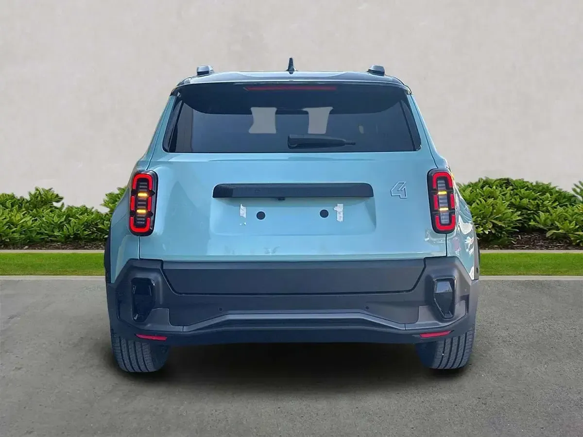 New Renault R4 Iconic 110 kW (150 HP) 2026 Green/black Hatchback