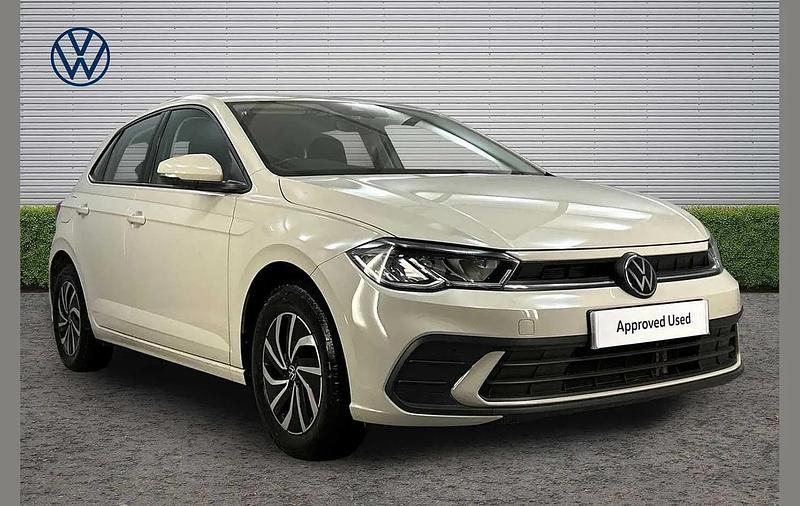 Used VW Polo Life 95 HP (69 kW) 2024 Grey Hatchback