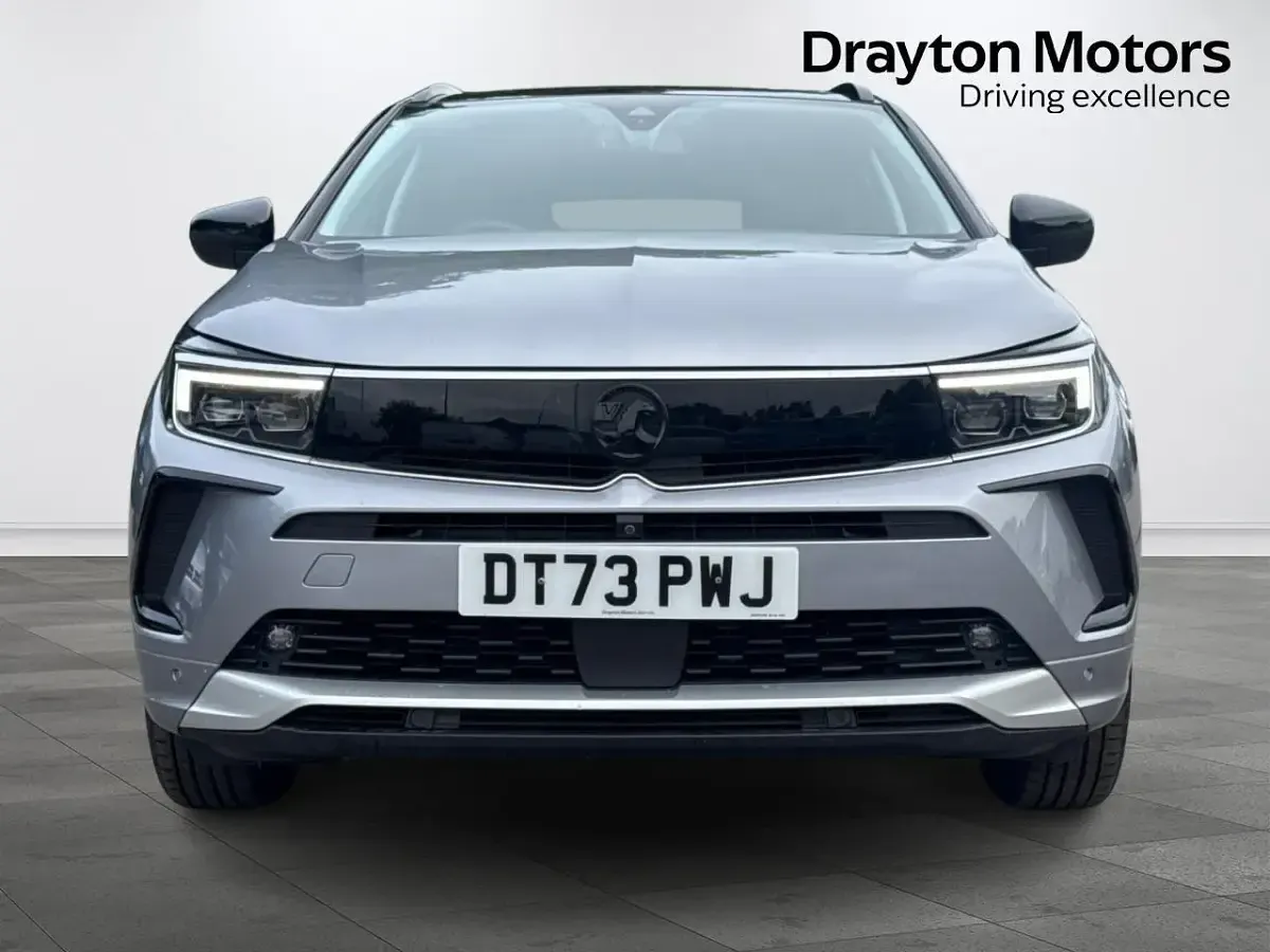 Used Vauxhall Grandland X Ultimate 130 HP (95 kW) 2024 Grey SUV