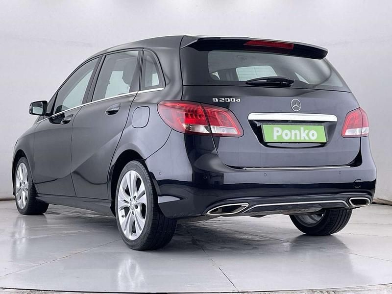 Used Mercedes B200 2016 Black MPV