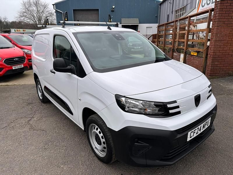Used Peugeot Partner 2024 White MPV