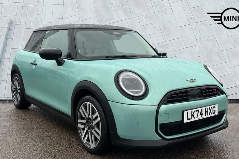 Used Mini Cooper Classic 2024 Hatchback
