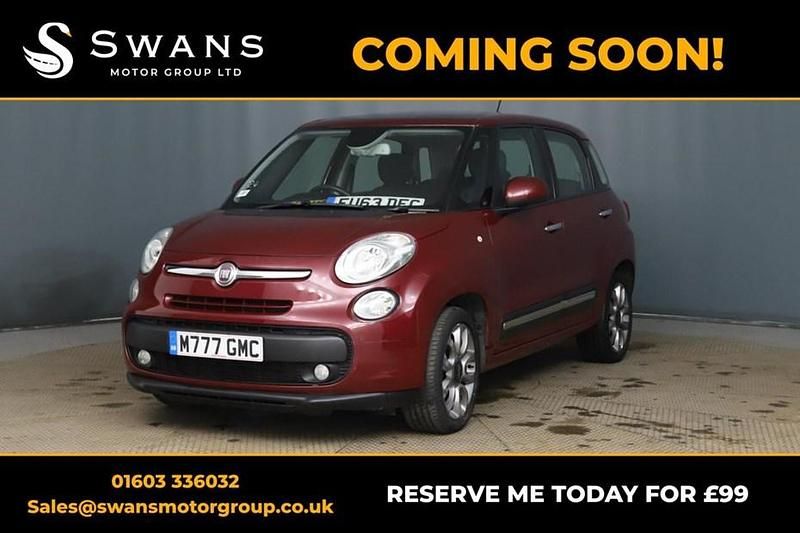 Used Fiat 500L Lounge 85 HP (62 kW) 2013 Red MPV