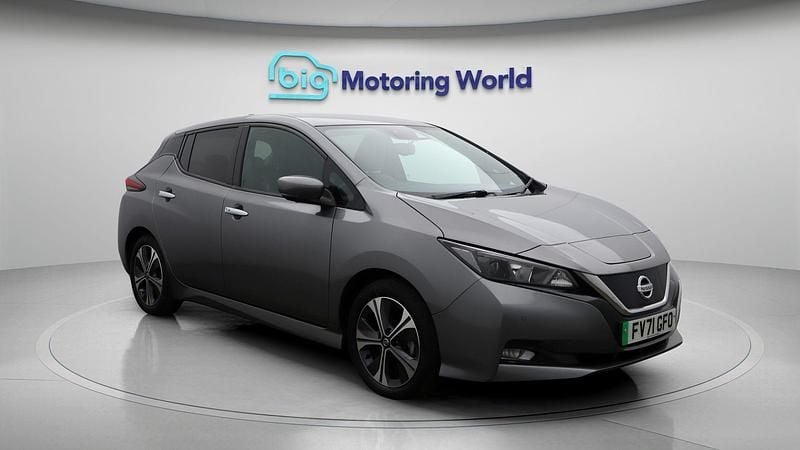 Used 2021 Nissan Leaf N-Connecta Hatchback | £9,400 (Fair price) - Image 1/4