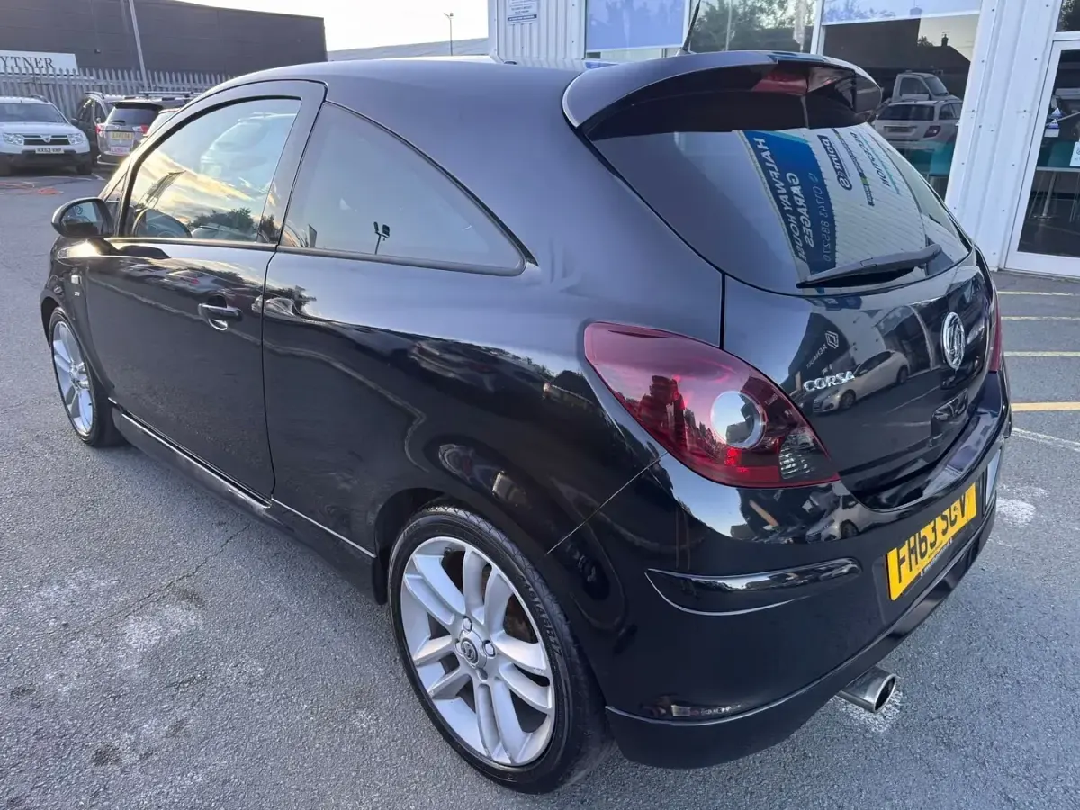 Used Vauxhall Corsa SRi 2014 Black Hatchback