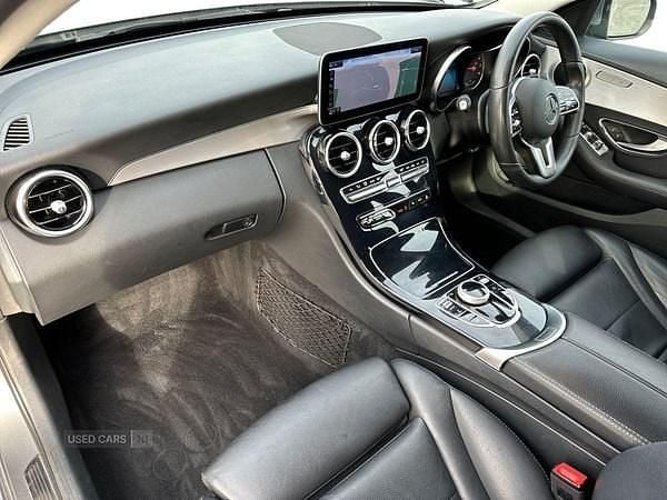 Begagnad Mercedes C200 198 HK (145 kW) 2019 Grå Kombi