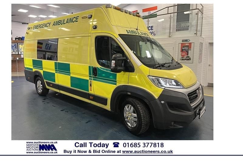Used Fiat Ducato 176 HP (129 kW) 2018 Yellow Van
