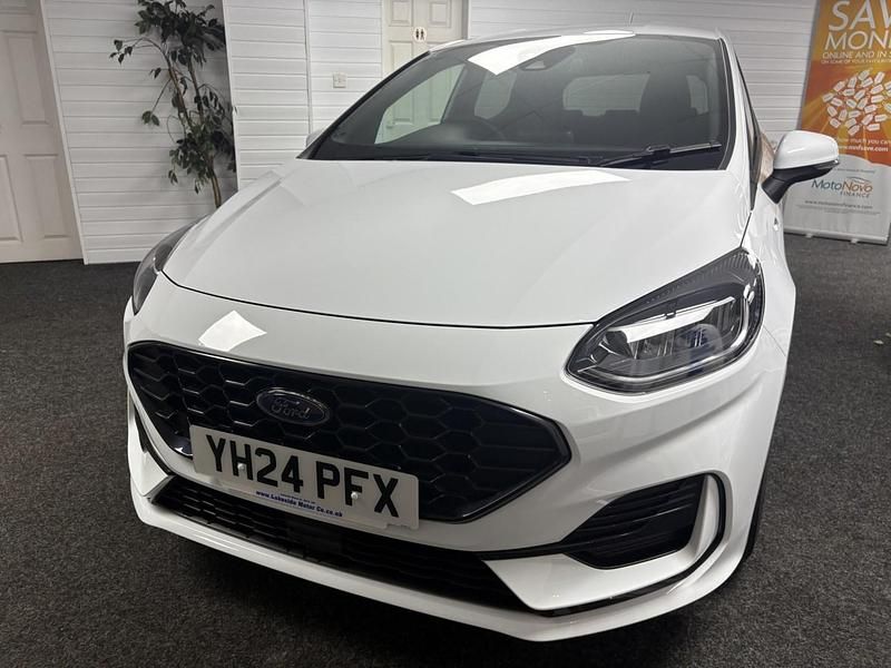 Used Ford Fiesta ST-Line 125 HP (91 kW) 2024 White Hatchback