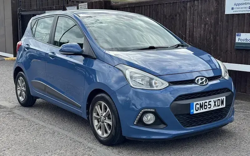 Used Hyundai i10 Premium 87 HP (63 kW) 2016 Hatchback