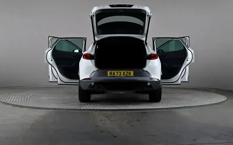 Used Cupra Formentor 150 HP (110 kW) 2024 White SUV