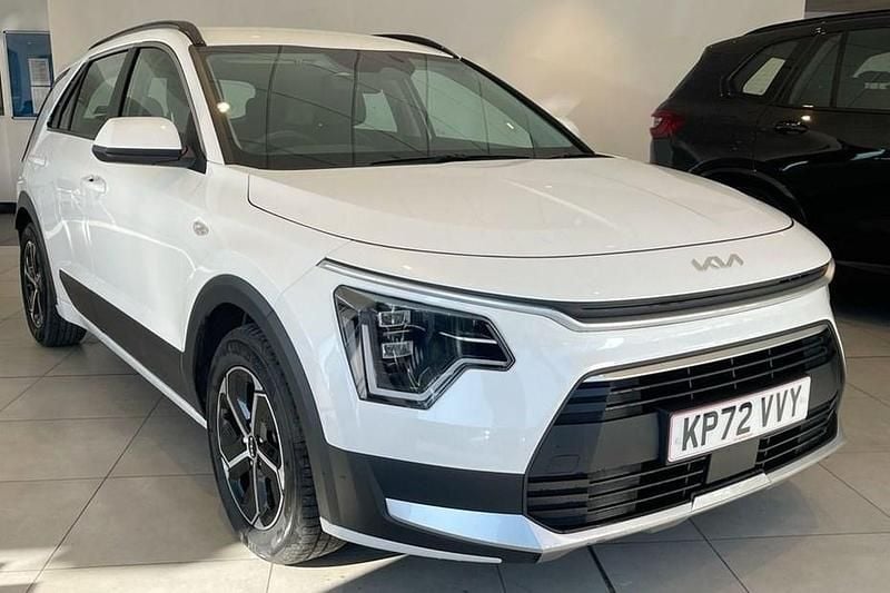 White Used 2022 Kia Niro 2 SUV | £18,999 (Fair price) - Image 1/1