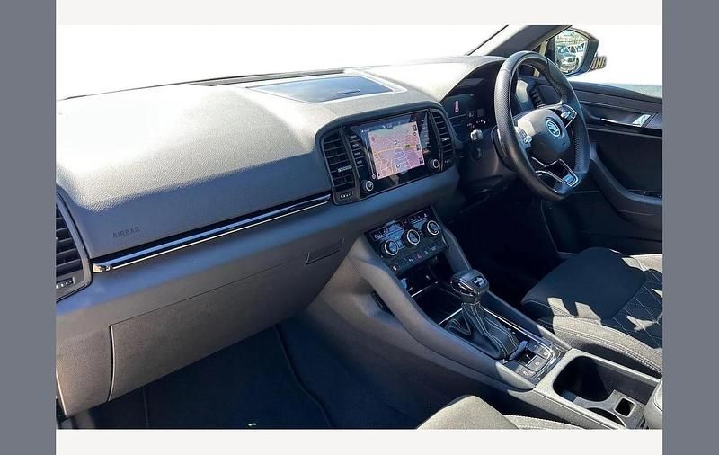 Used Skoda Karoq SportLine 190 HP (139 kW) 2023 Meteor grey SUV