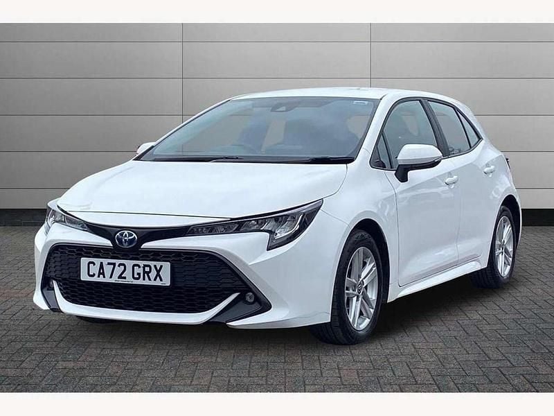 Usado Toyota Corolla 140 HP (102 kW) 2023 Branco Citadino