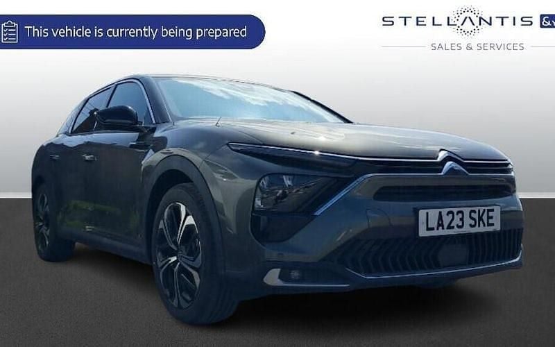 Used 2023 Citroën C5 X Shine Estate | £22,095 (Fair price) - Image 1/1