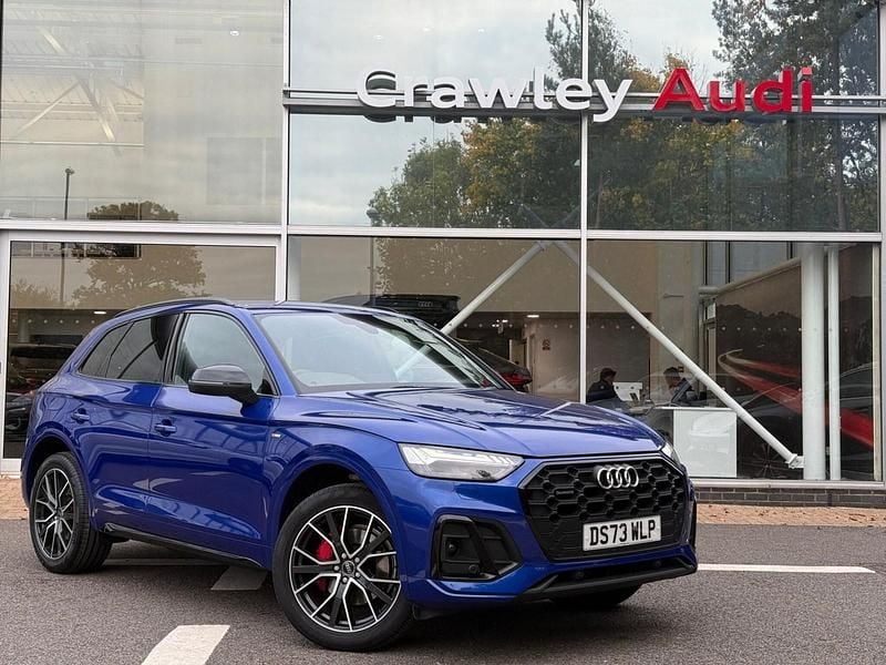 Blue Used 2023 Audi Q5 Black Edition SUV | £40,990 (Expensive) - Image 1/4