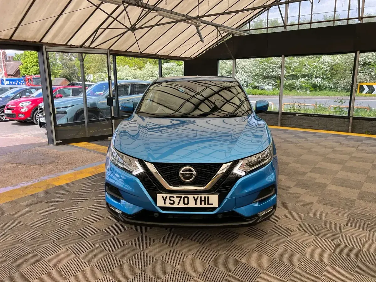 Used Nissan Qashqai Acenta Premium 2020 Blue SUV